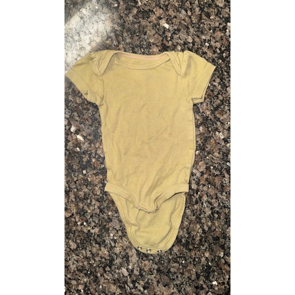 Cloud Island Baby Girl Mustard Yellow Short Sleeve Bodysuit 0-3M Ribbed Puffed